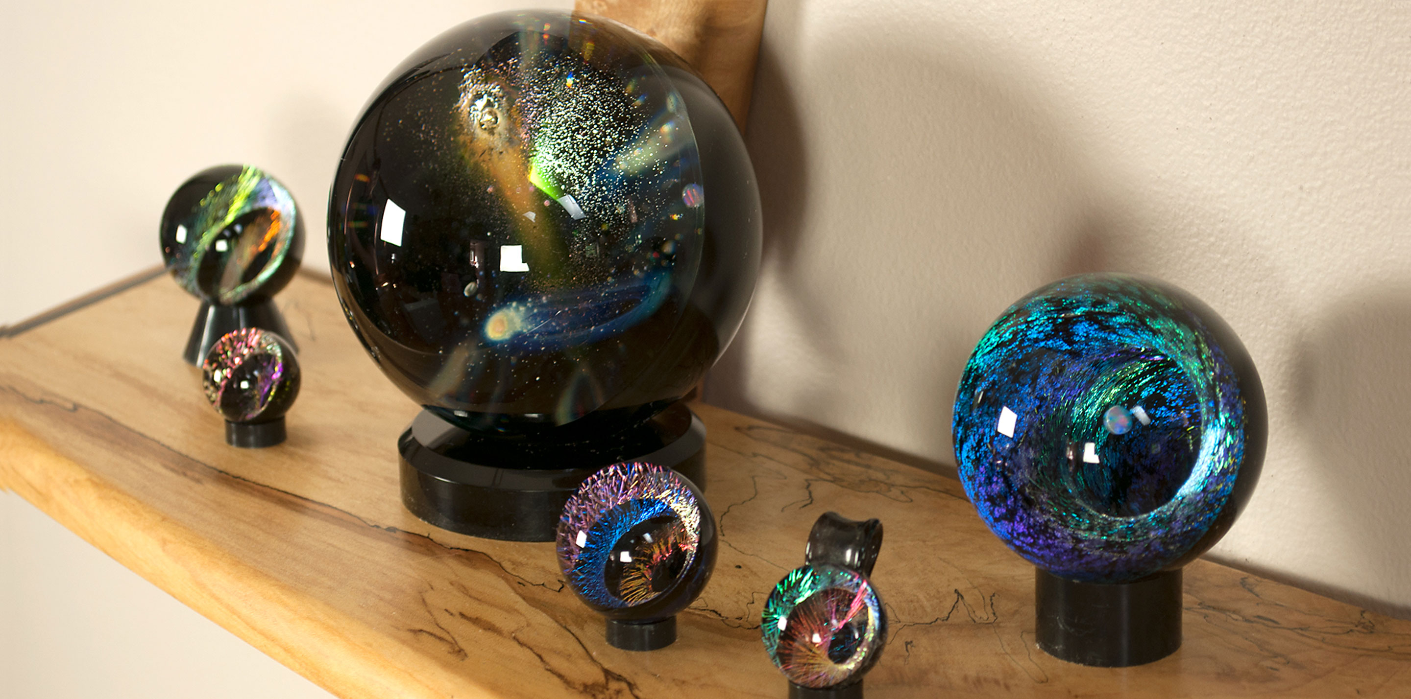 Internal Fire Glass – Handcrafted borosilicate glass art by Scott 